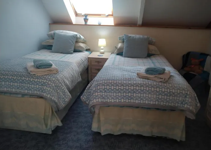 Cwmddol Fawr Cottage