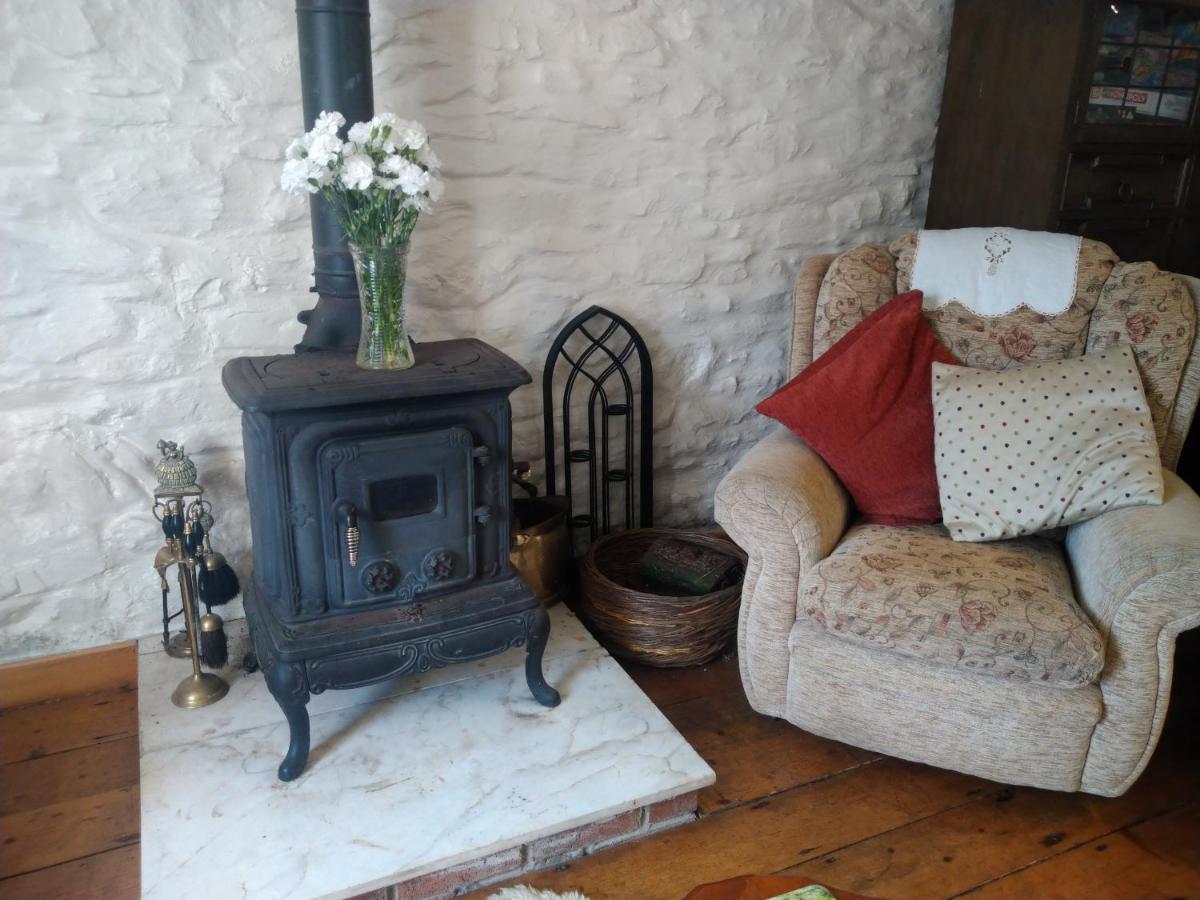 Cwmddol Fawr Carmarthen